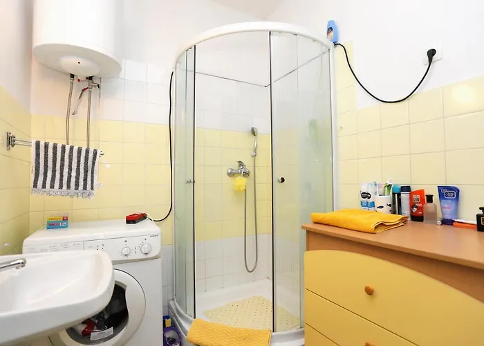 With Wifi - 15541 Apartment