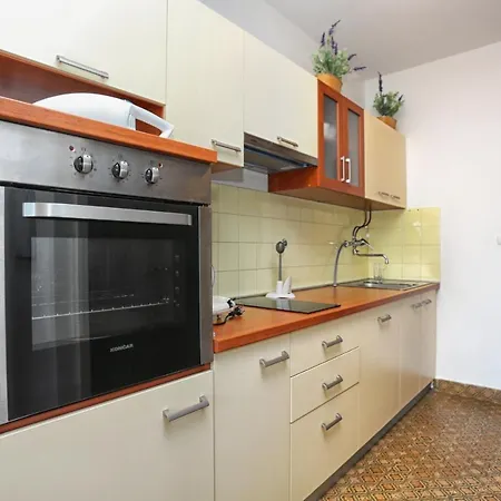 Apartment With Wifi - 15541 Split